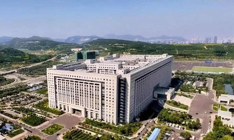 济南龙奥大厦